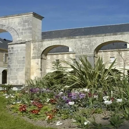 Rue Leon David Proche Plage 1 *